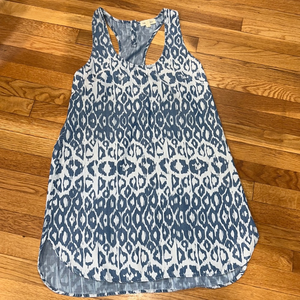 Blue patterned lightweight racer back shift dress.